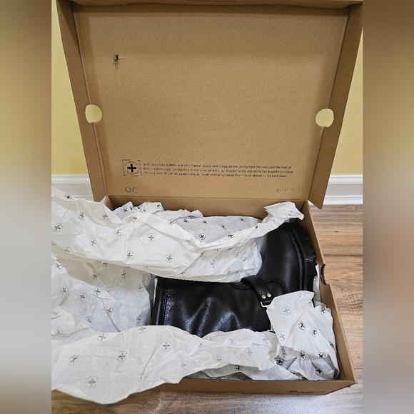 Dr. Martens ANISTONE HI LEATHER BIKER BOOTS - Picture 10 of 12